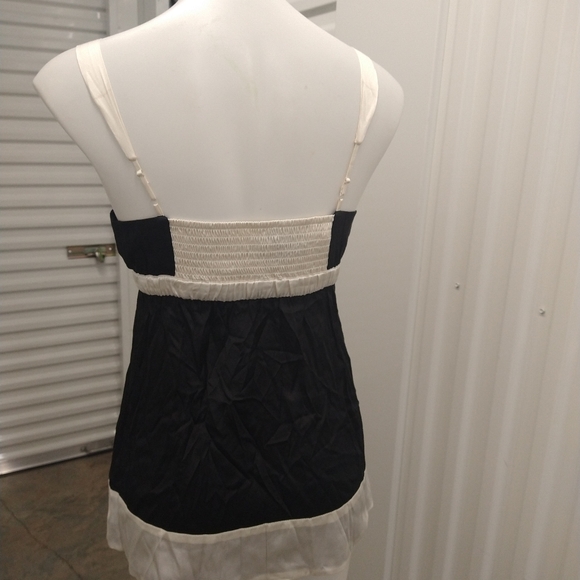 Bebe - Picture 6 of 9